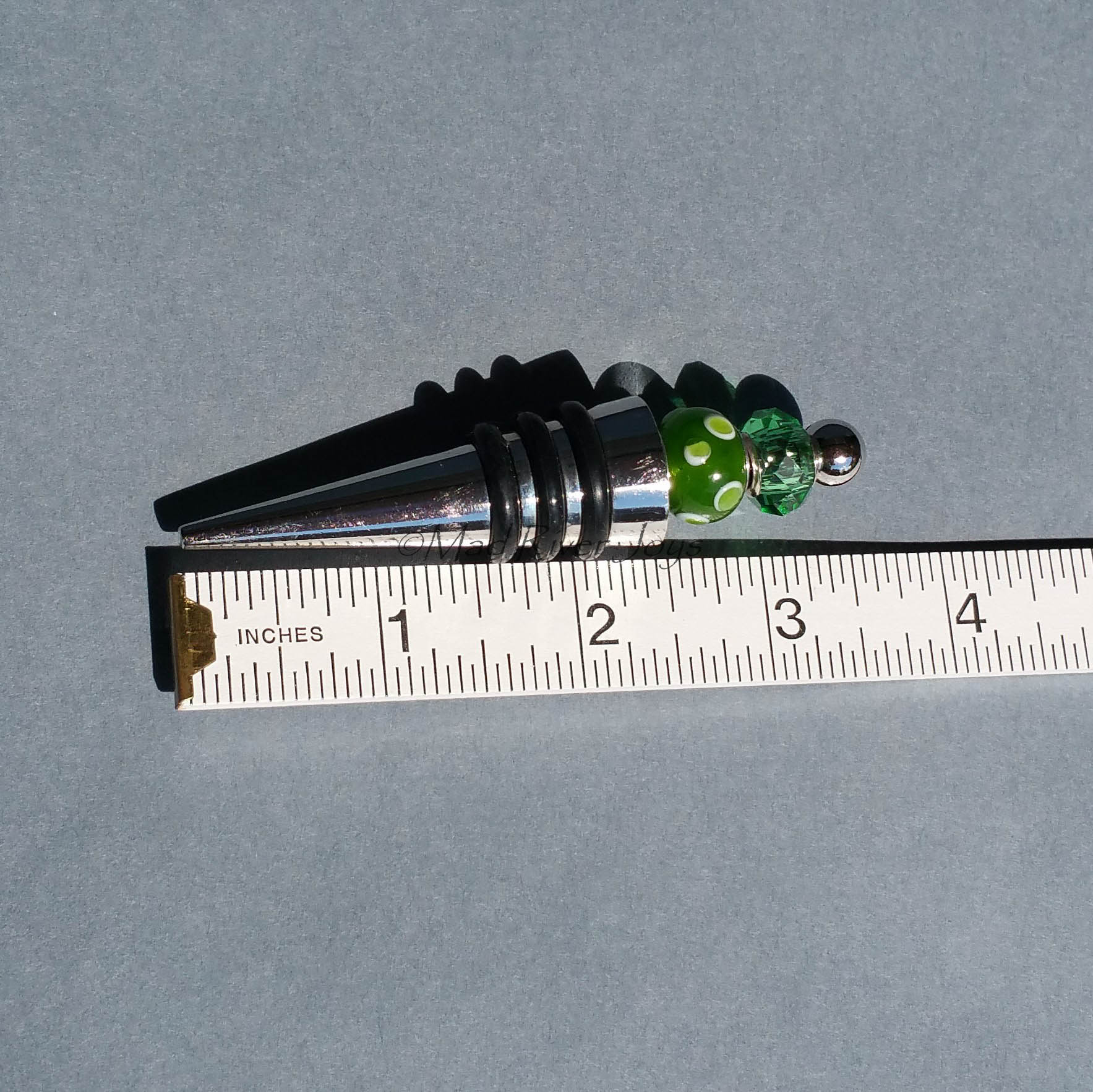 Bottle Stopper--Green Dot